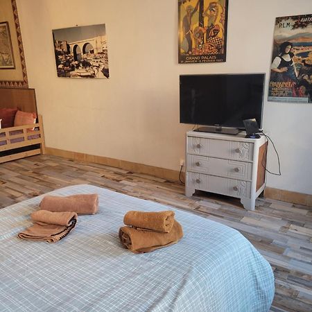 Studio Agreable Au Coeur Du Quartier Historique 마르세유 외부 사진