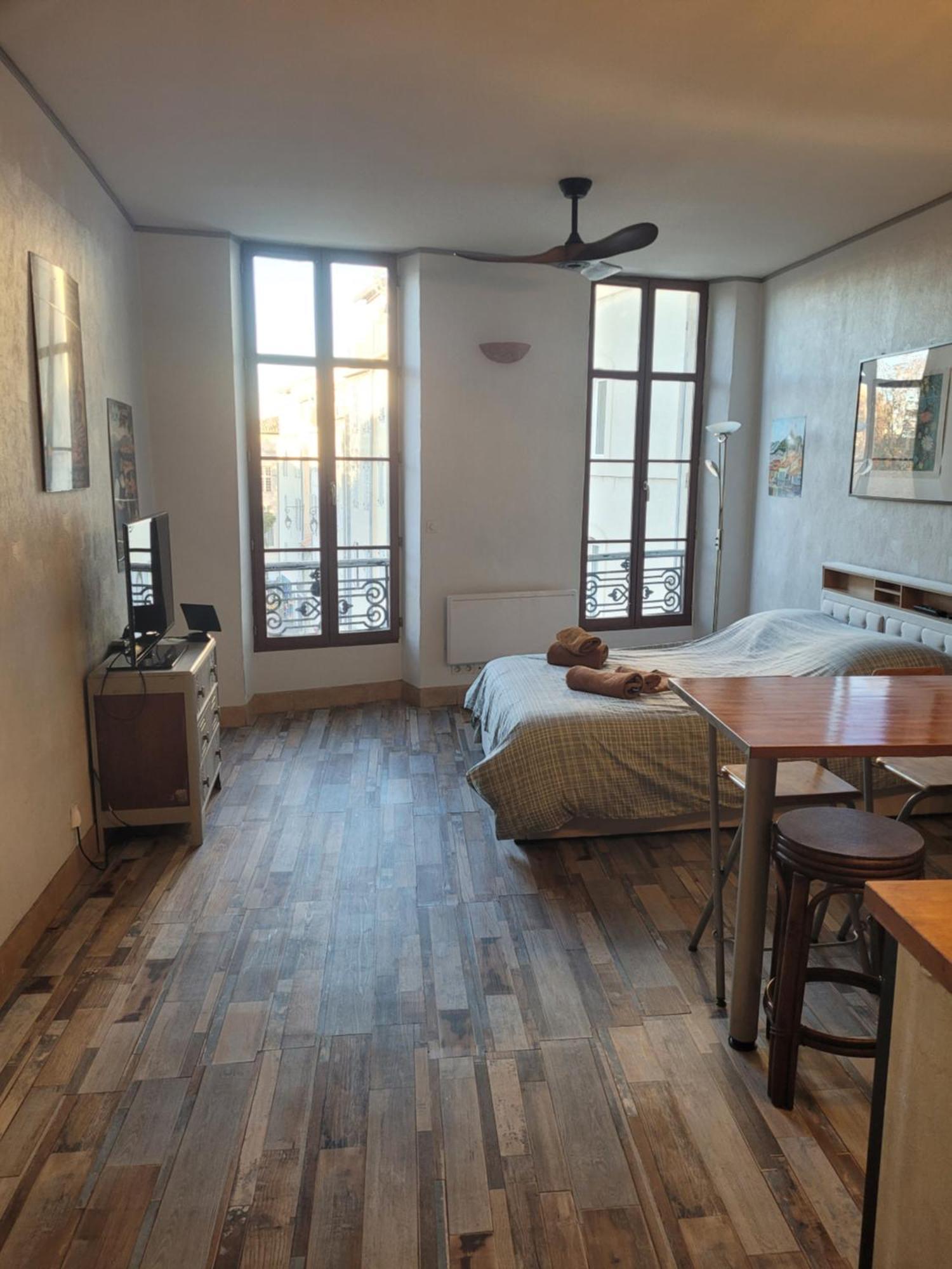 Studio Agreable Au Coeur Du Quartier Historique 마르세유 외부 사진